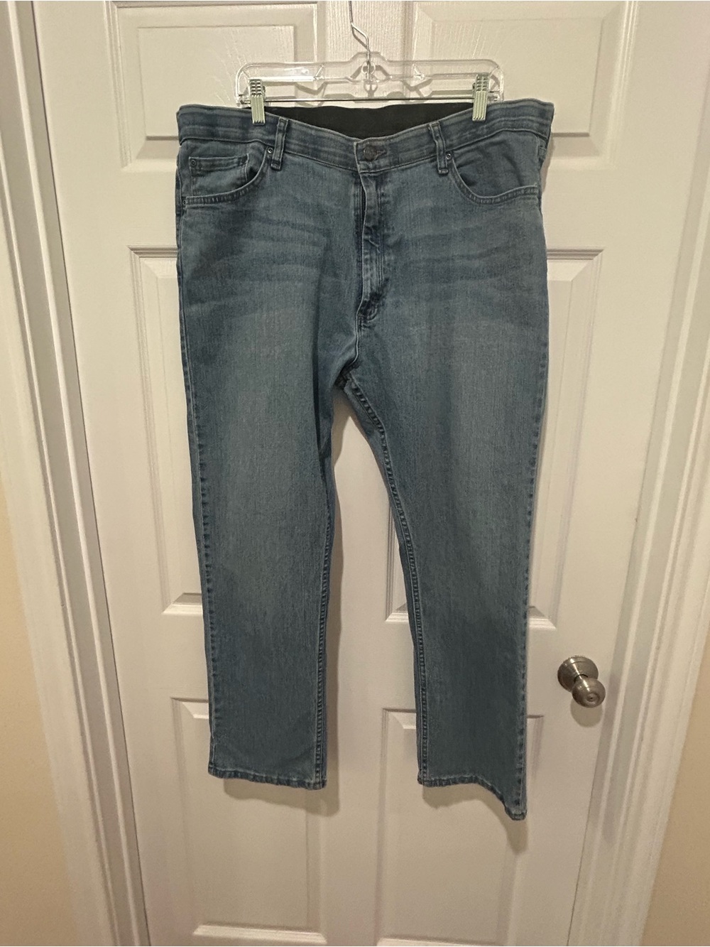 Wrangler Light Blue Straight Leg Men’s Jeans
